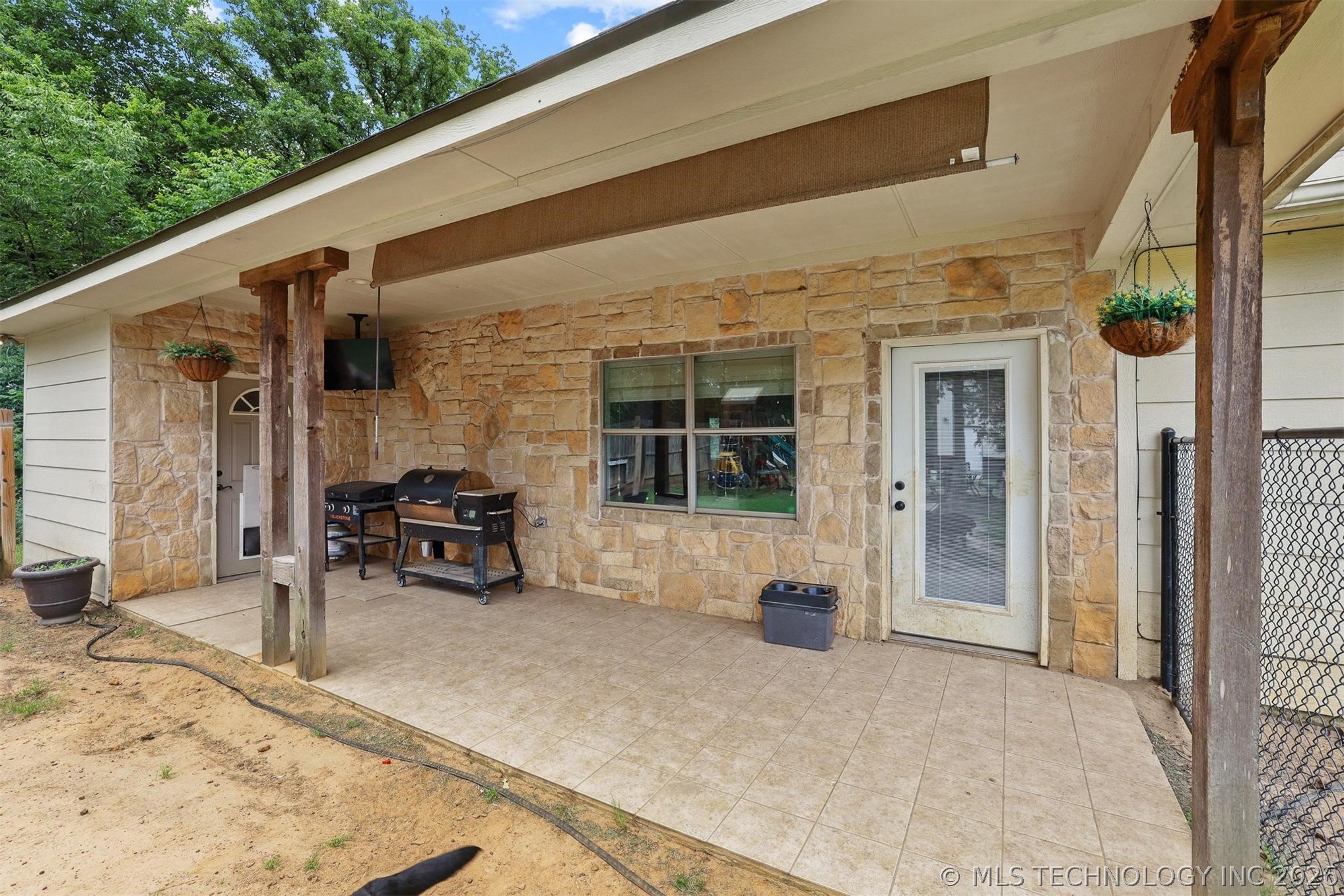 6644 Black Oak Trail Kingston OK 73439