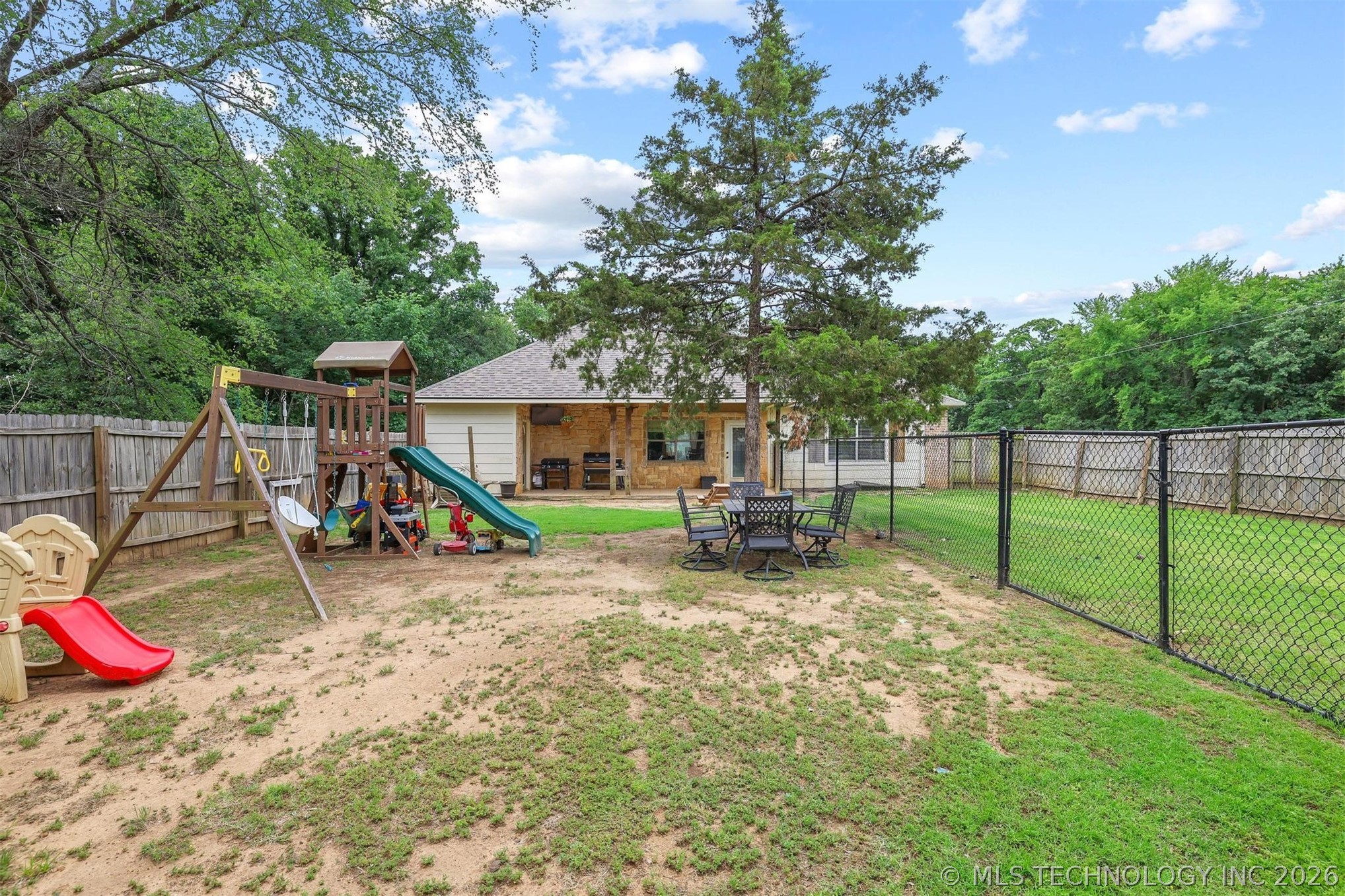6644 Black Oak Trail Kingston OK 73439