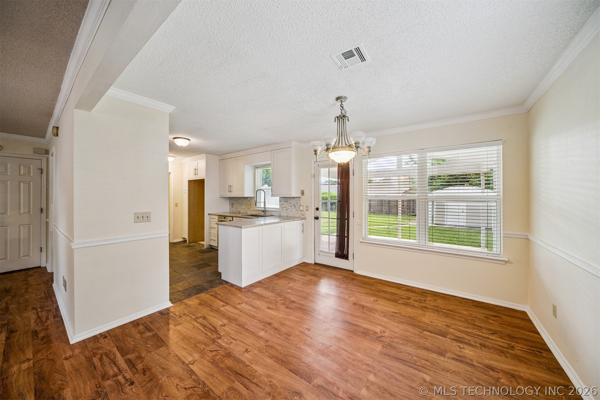 4929 S Poplar Avenue Broken Arrow OK 74011