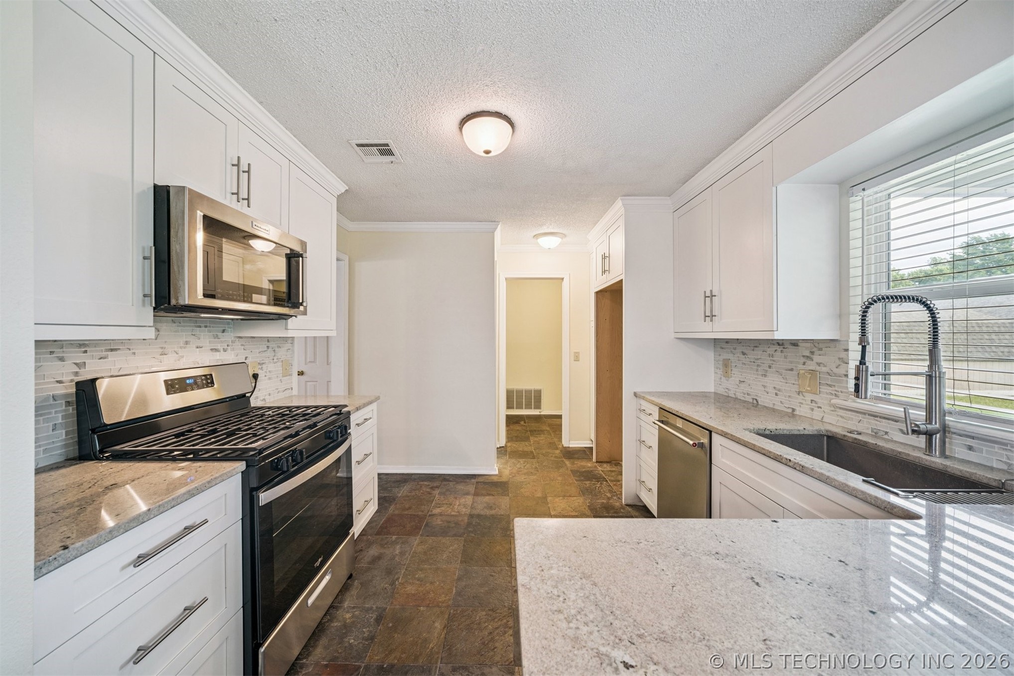 4929 S Poplar Avenue Broken Arrow OK 74011