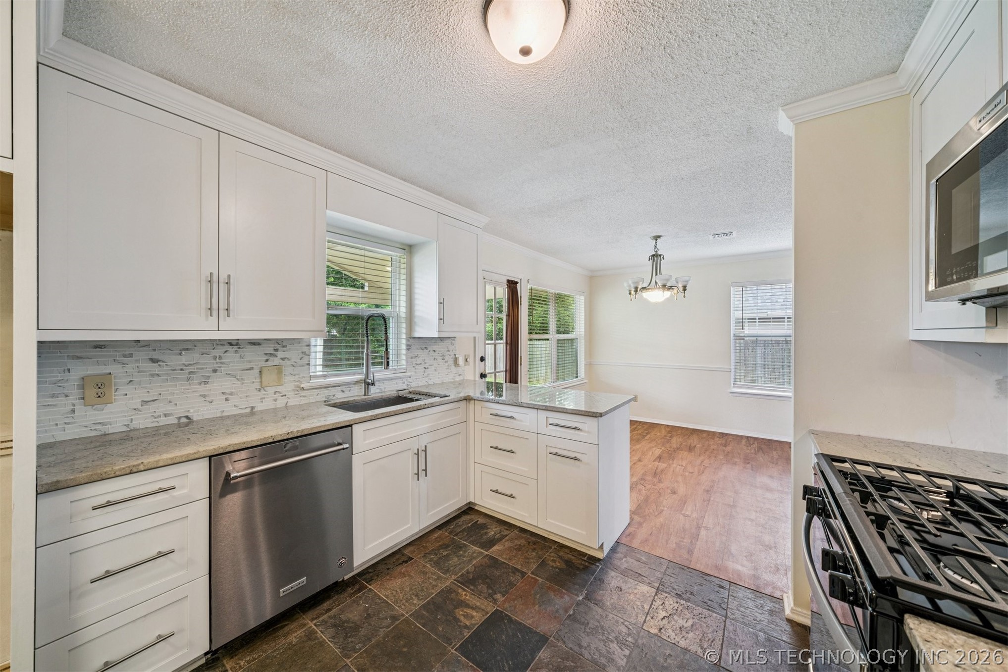 4929 S Poplar Avenue Broken Arrow OK 74011