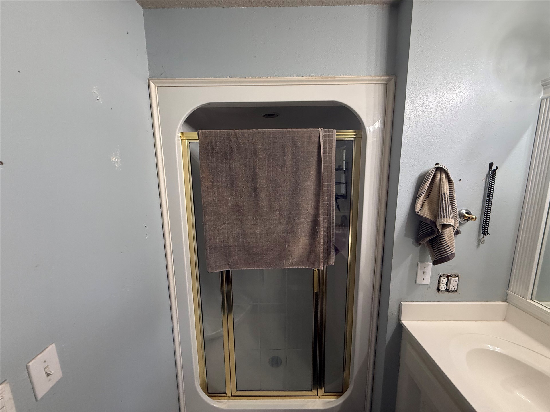 18247 W Running Springs Park Hill OK 74451