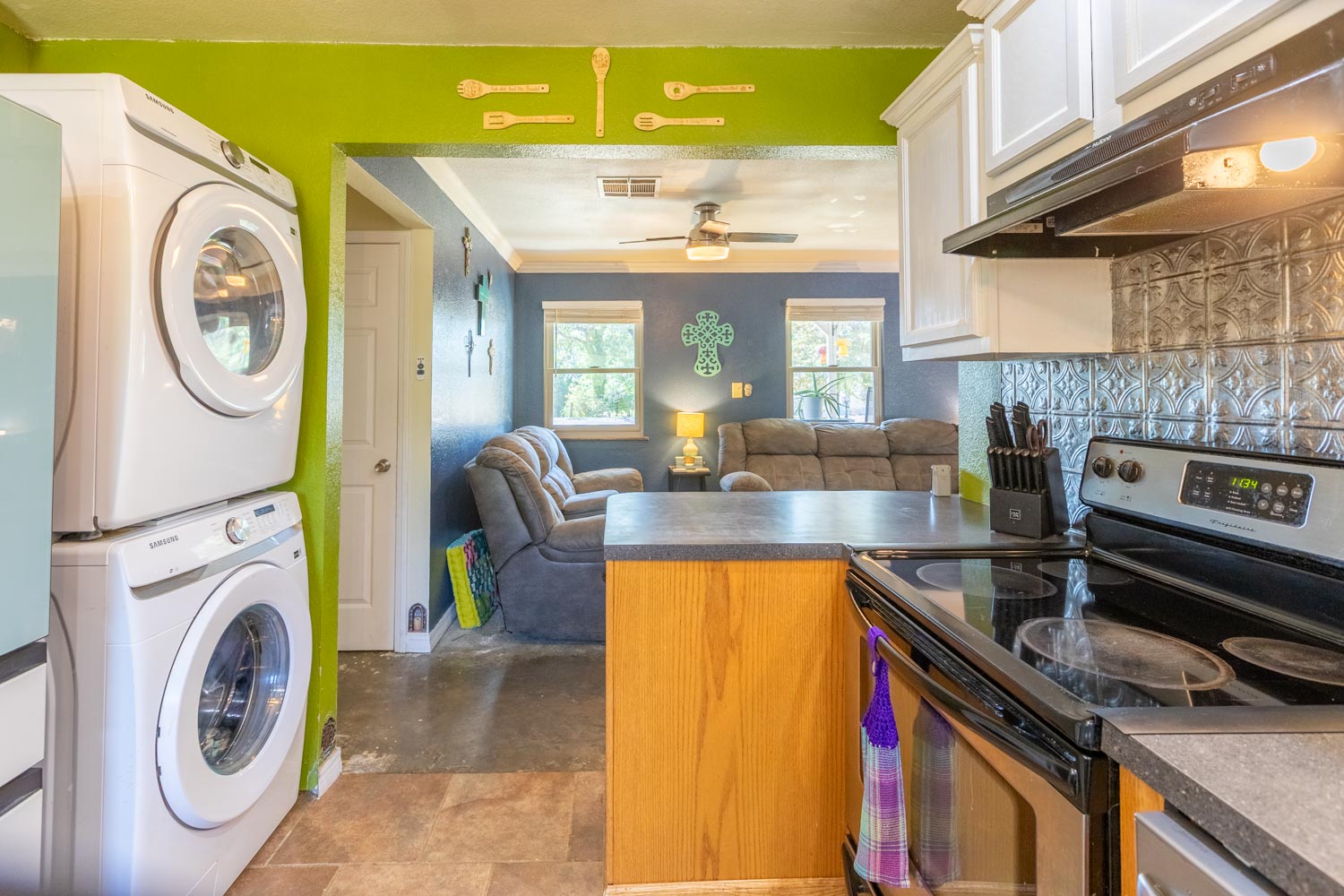 1251 W Taylor Sallisaw OK 74955