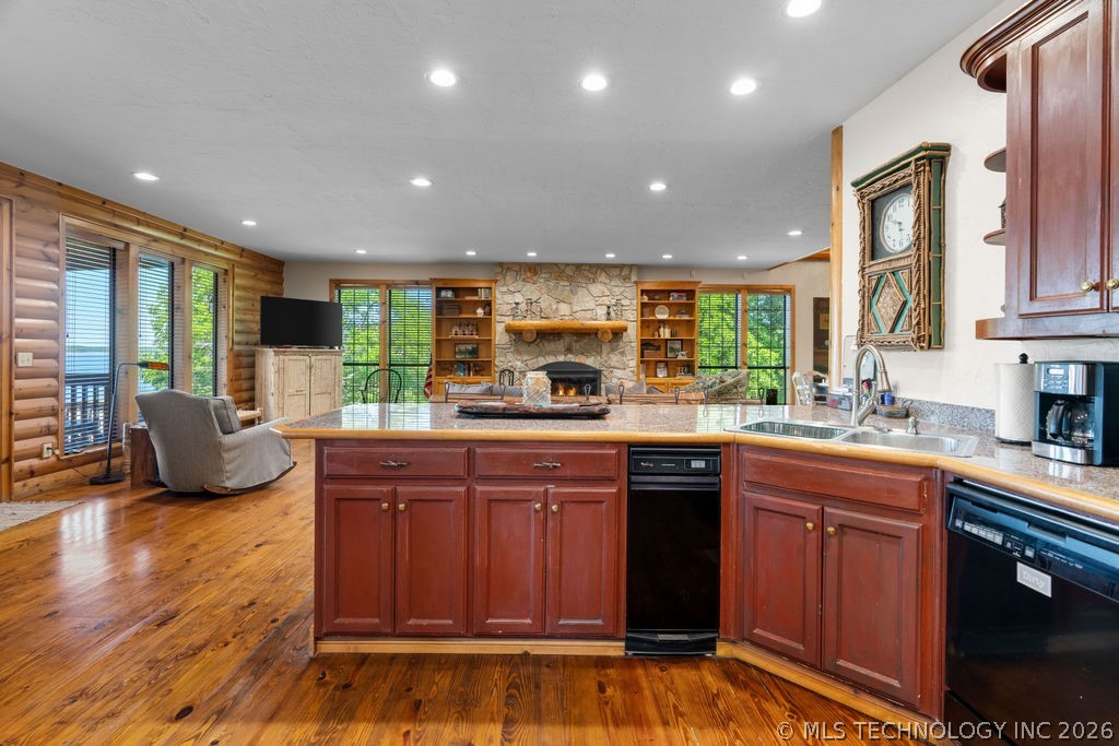 8925 Lake View Kingston OK 73439