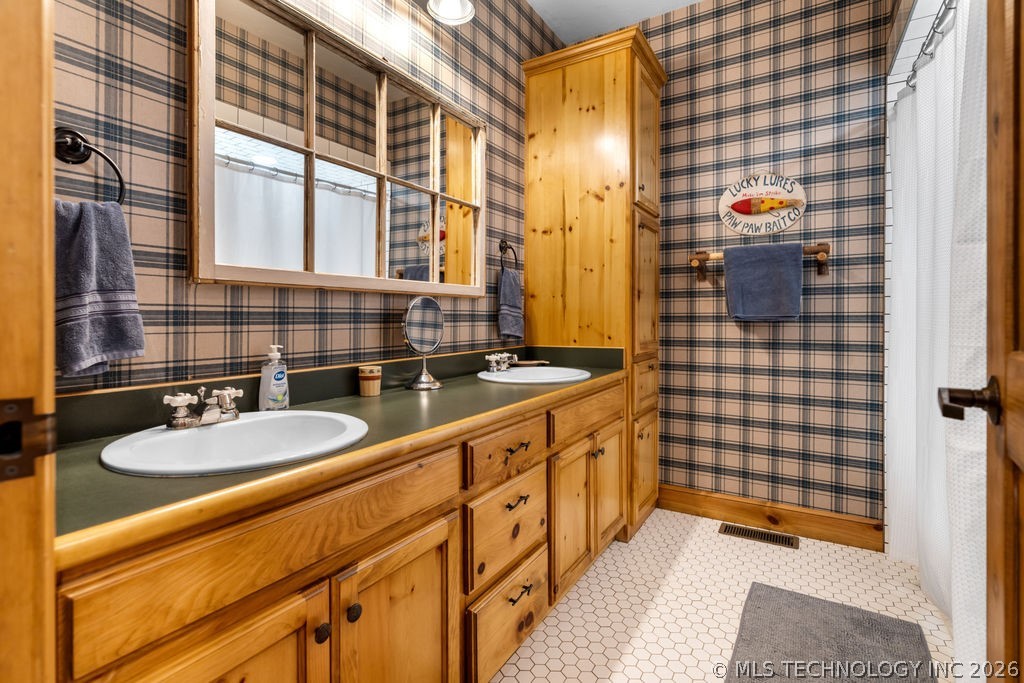 8925 Lake View Kingston OK 73439