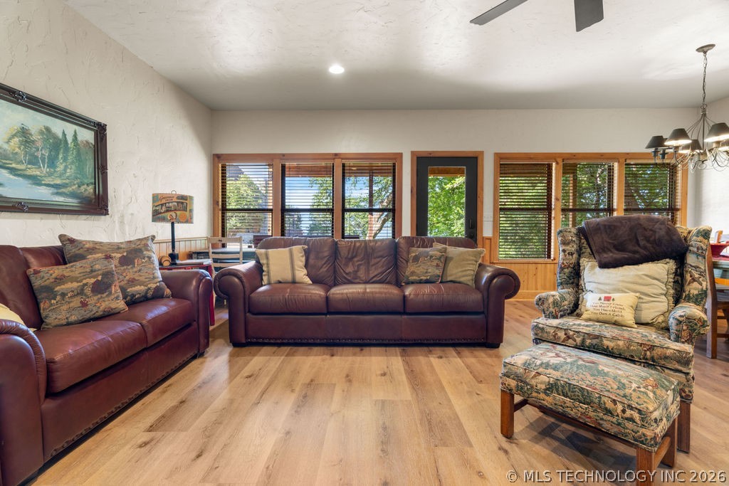 8925 Lake View Kingston OK 73439