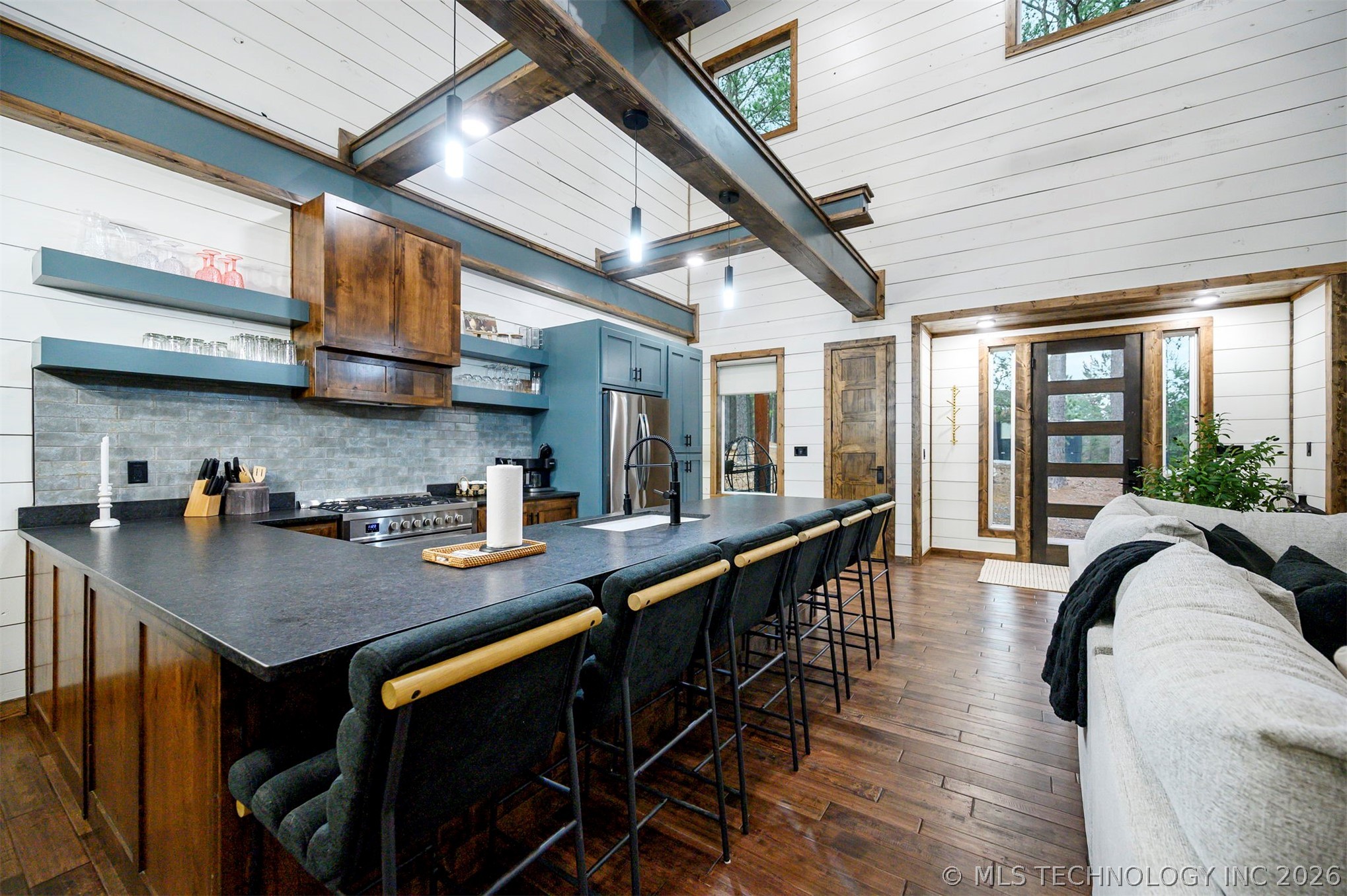 2057 Pine Hills Broken Bow OK 74728