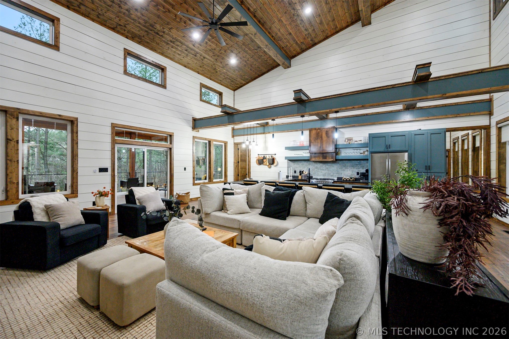 2057 Pine Hills Broken Bow OK 74728