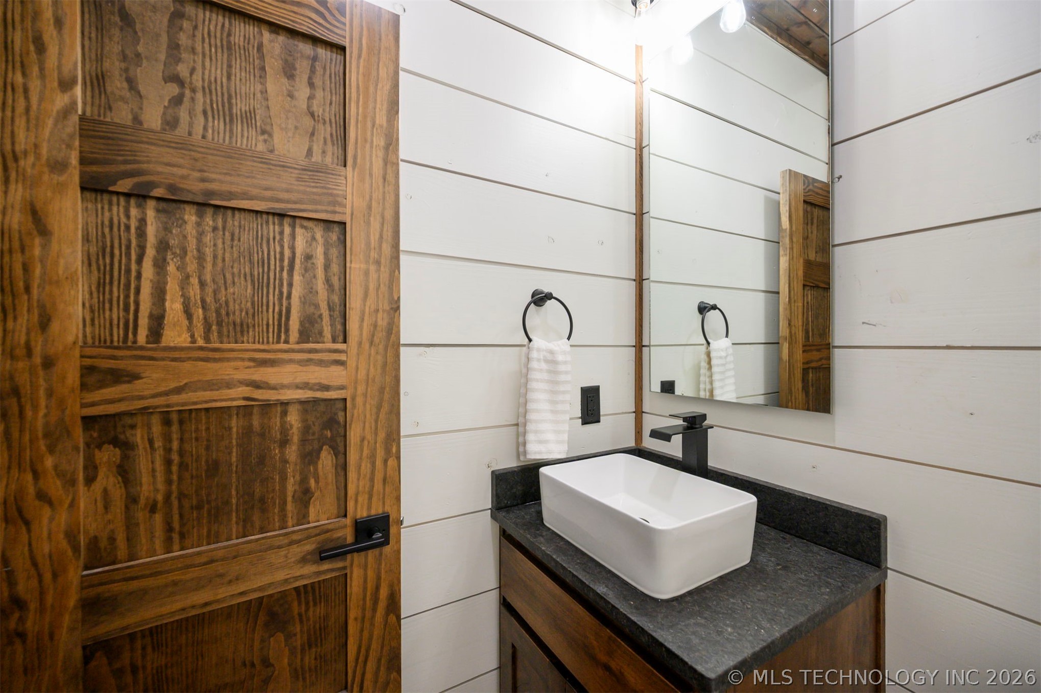 2057 Pine Hills Broken Bow OK 74728