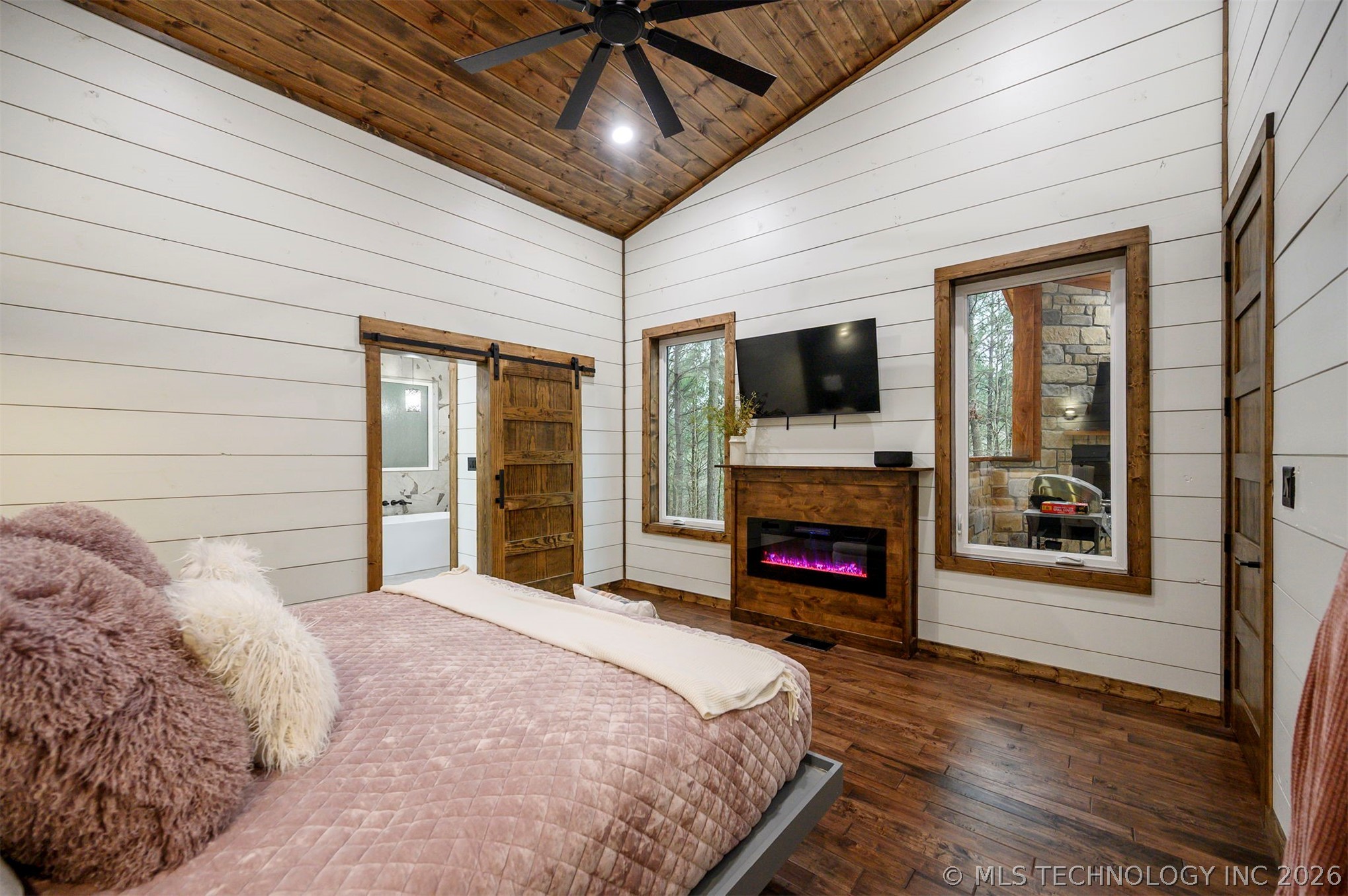 2057 Pine Hills Broken Bow OK 74728