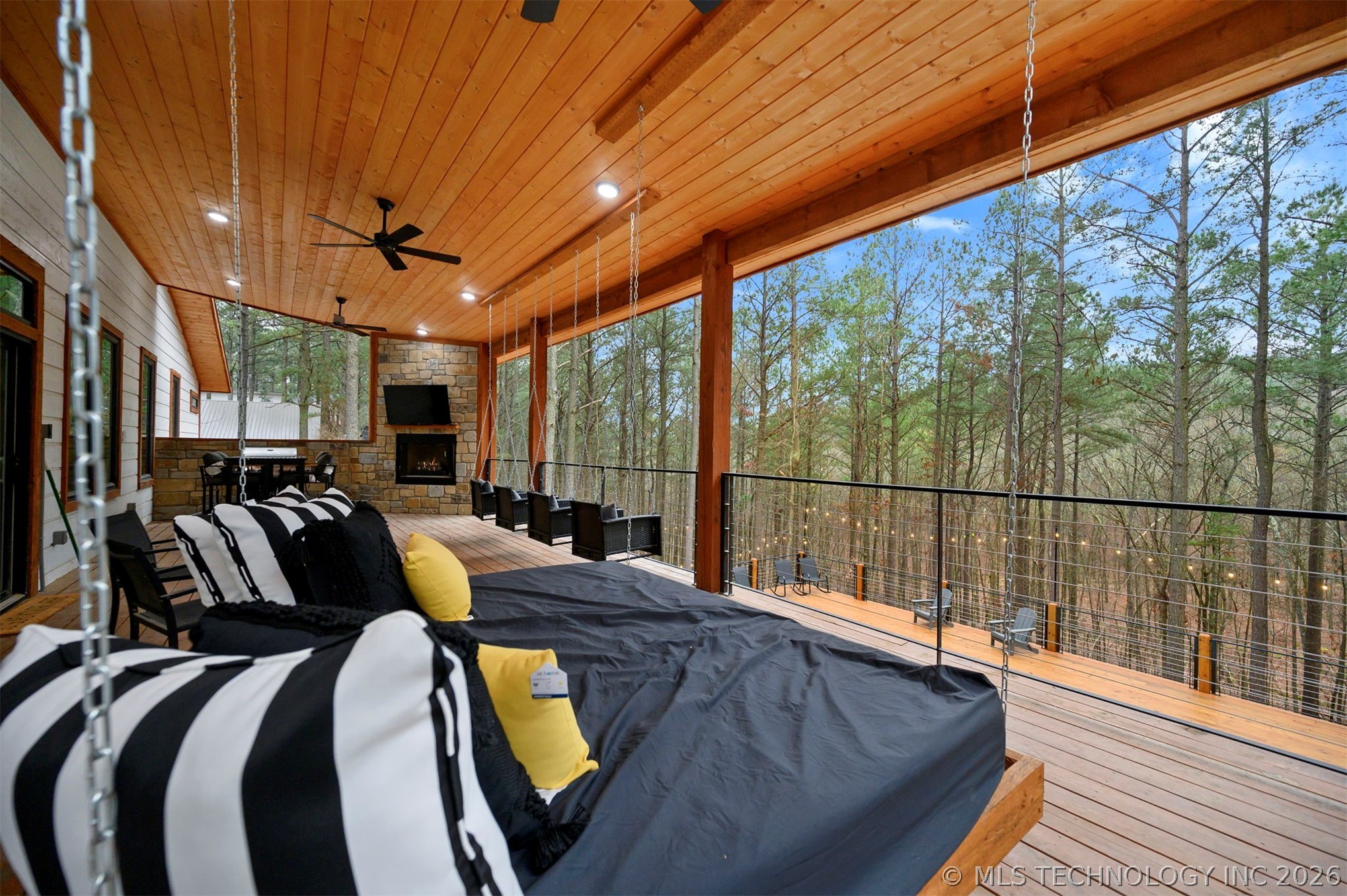 2057 Pine Hills Broken Bow OK 74728