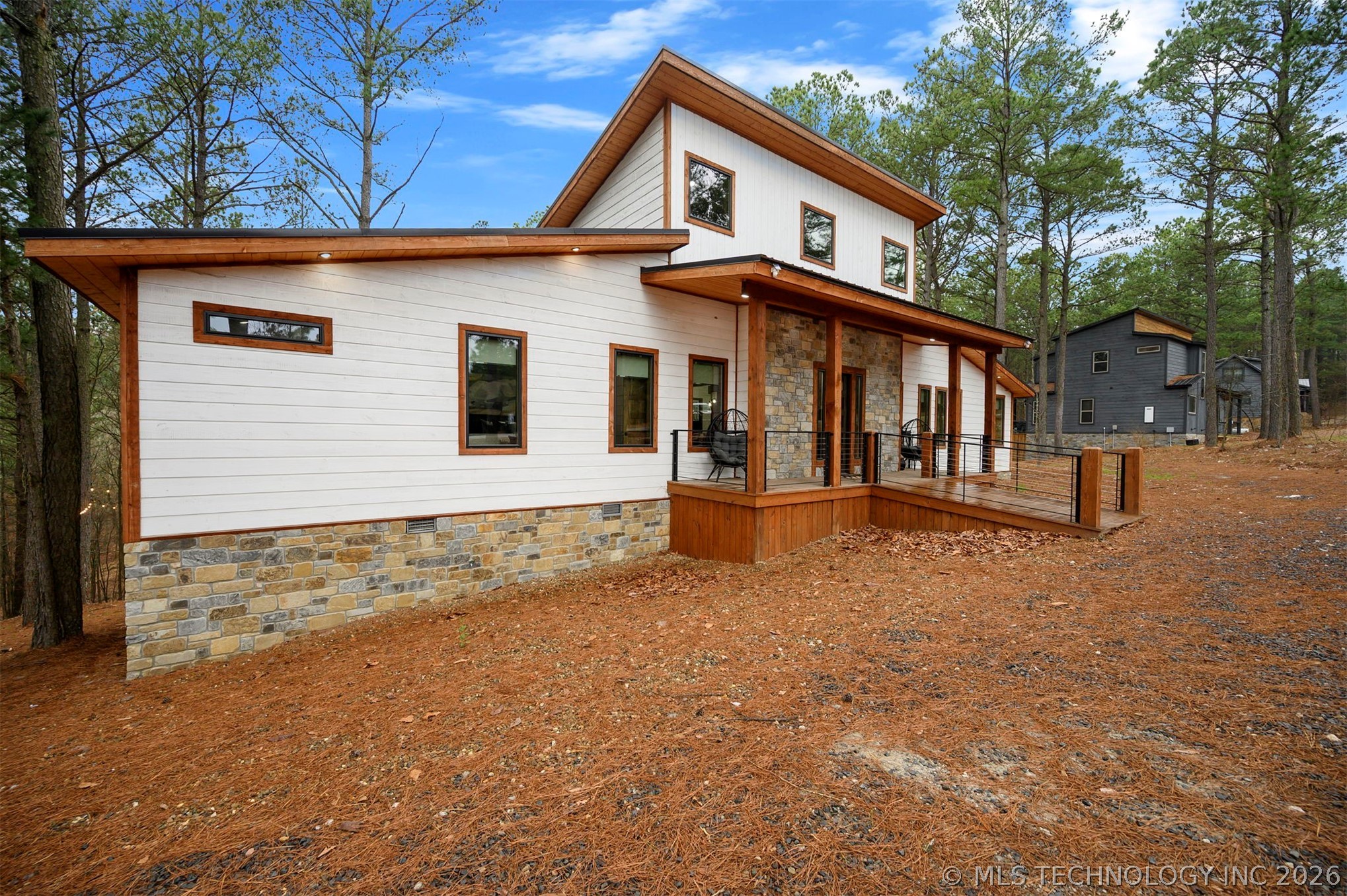 2057 Pine Hills Broken Bow OK 74728