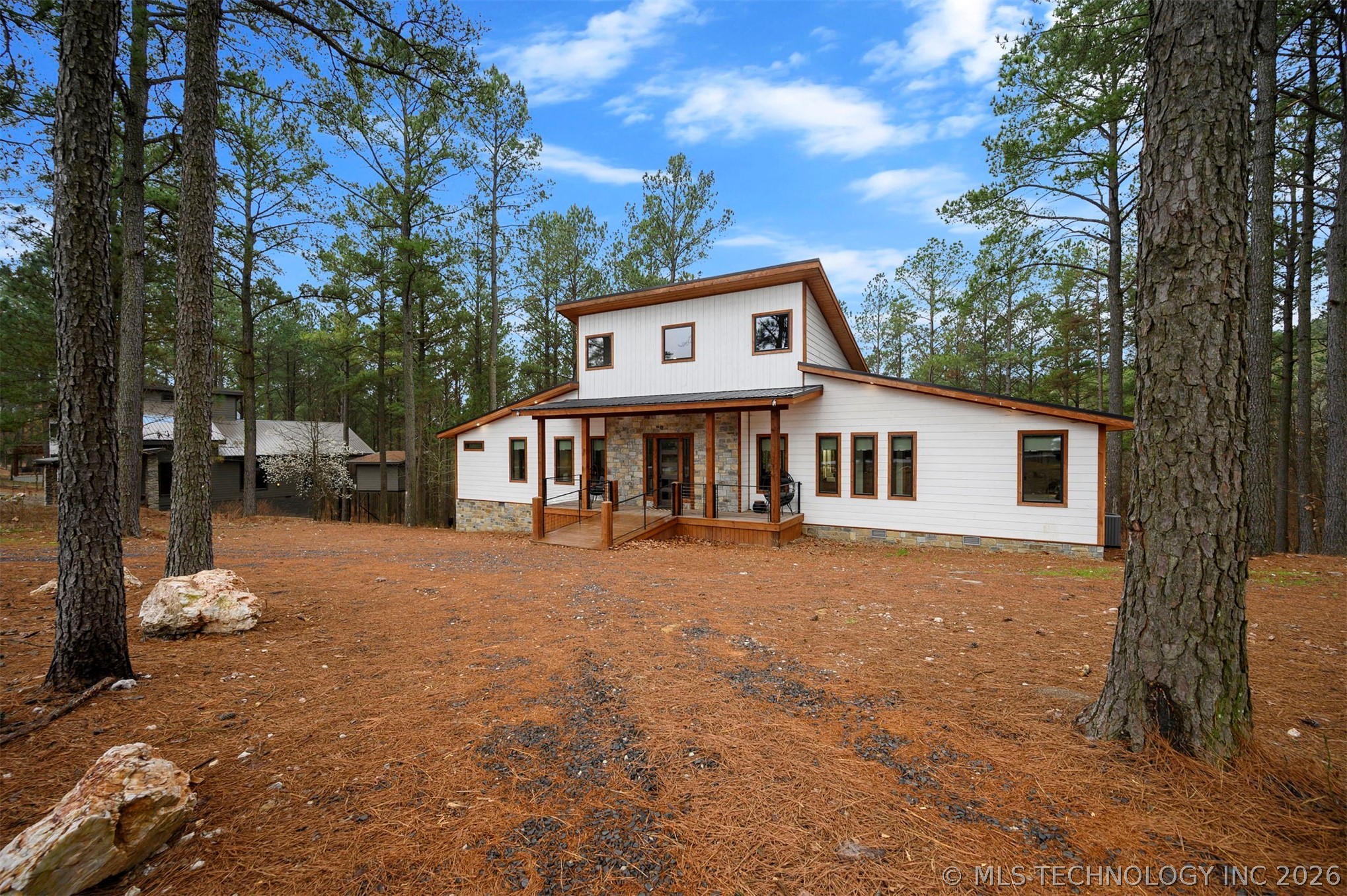 2057 Pine Hills Broken Bow OK 74728