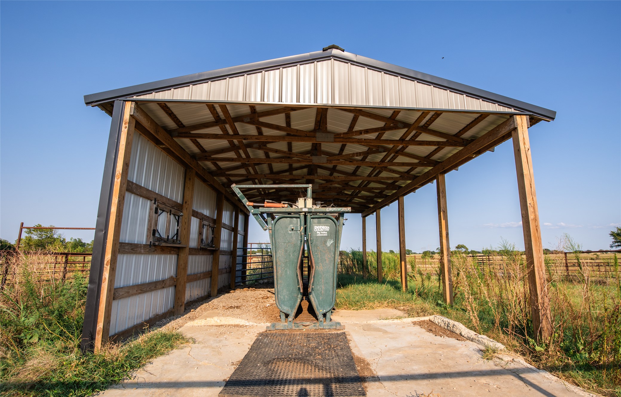 438505 E 370 Road Adair OK 74330