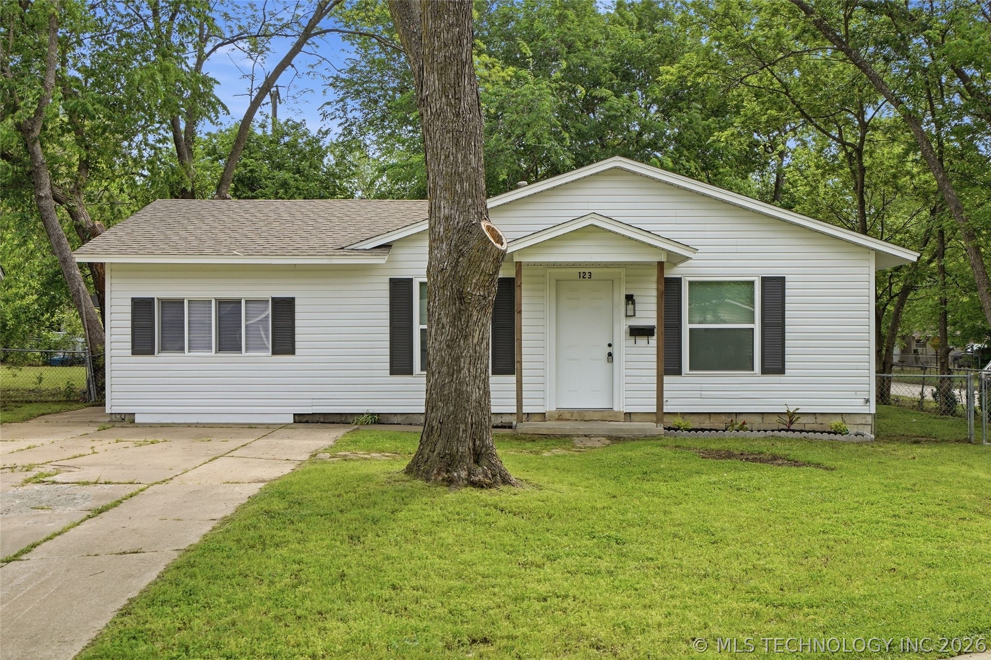 123 W Orleans Avenue Sapulpa OK 74066