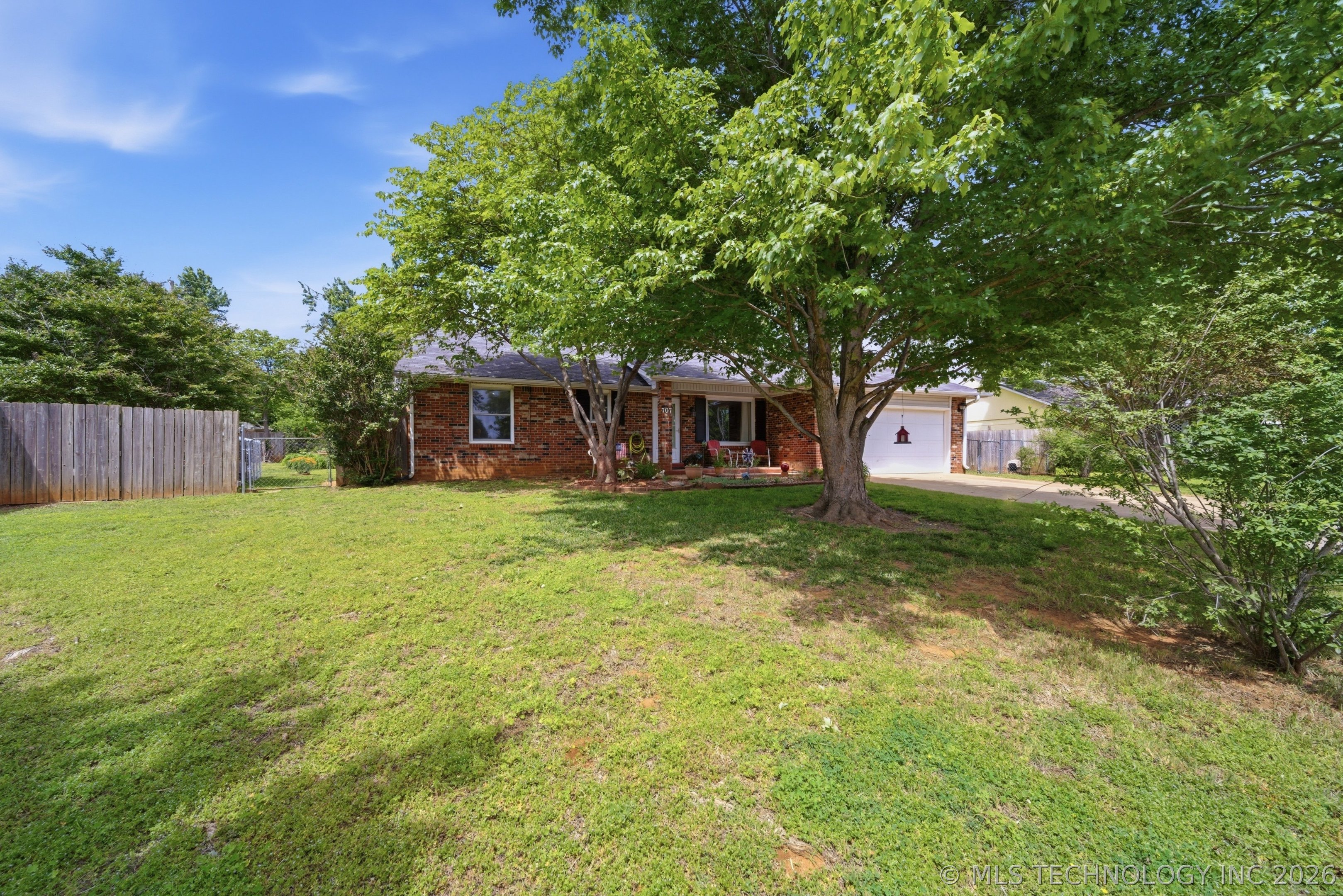 707 W 46th Place Sand Springs OK 74063