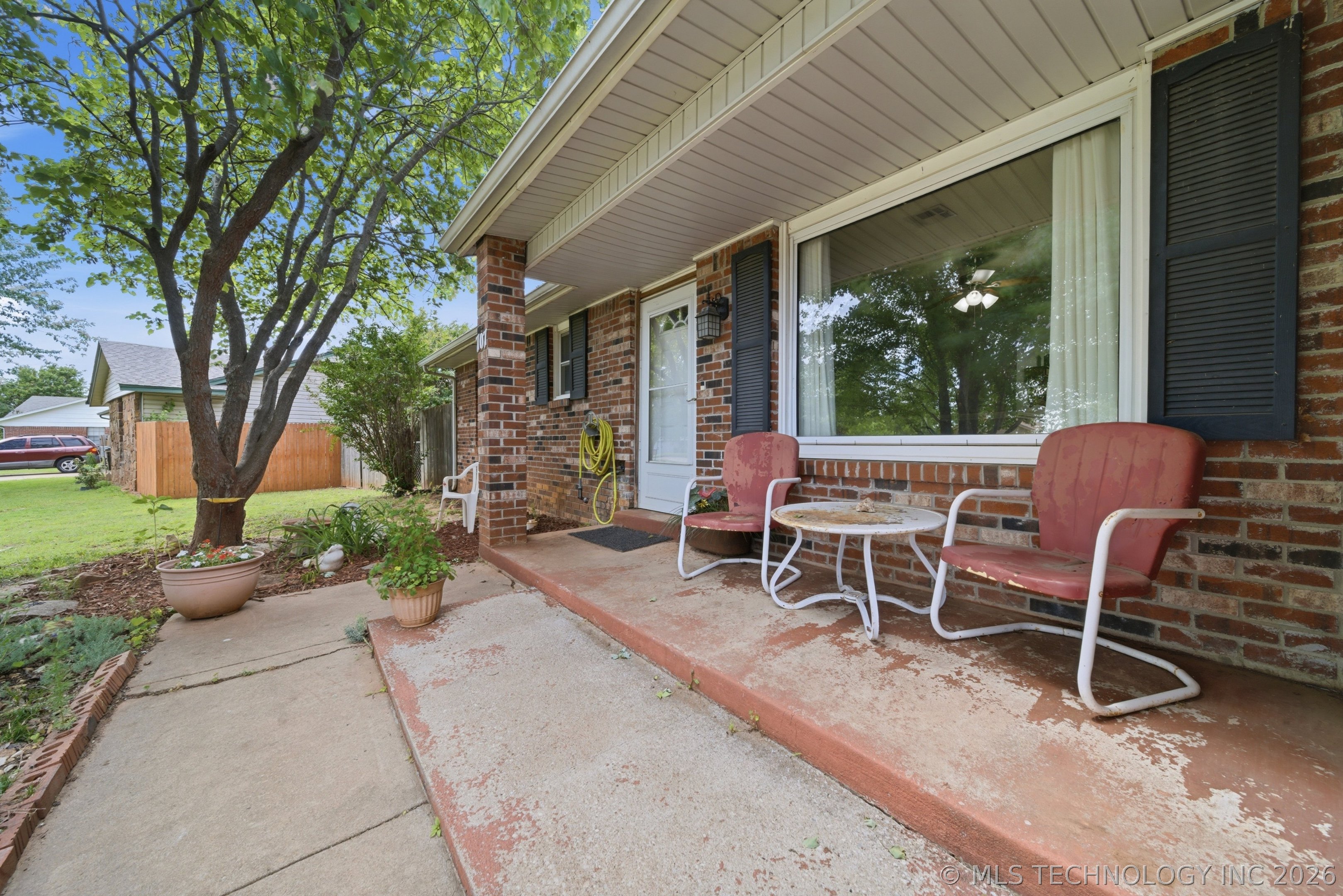 707 W 46th Place Sand Springs OK 74063