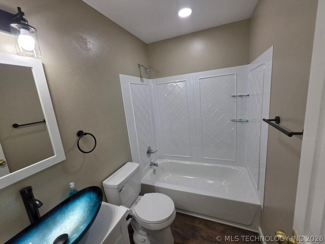 108055 N 3730 Road Okemah OK 74859