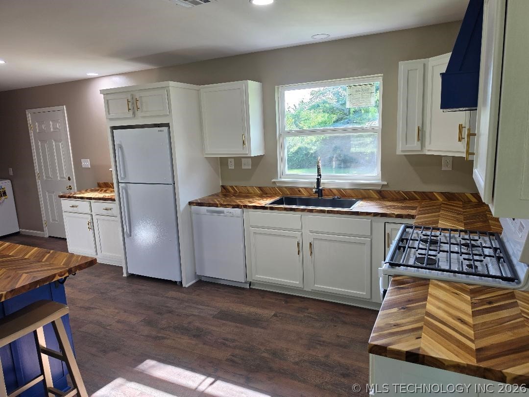 108055 N 3730 Road Okemah OK 74859