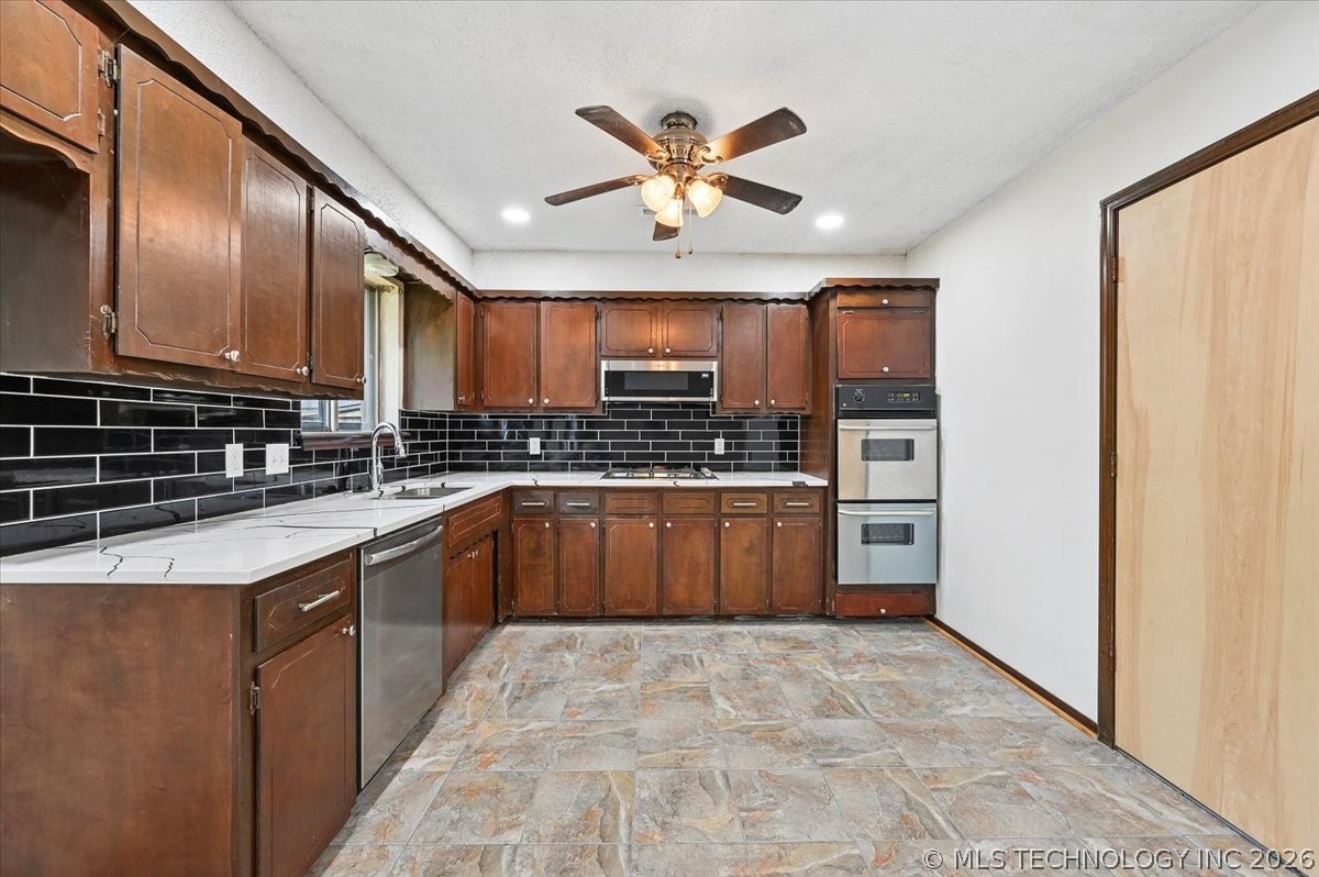 1666 S Pecan Avenue Broken Arrow OK 74011