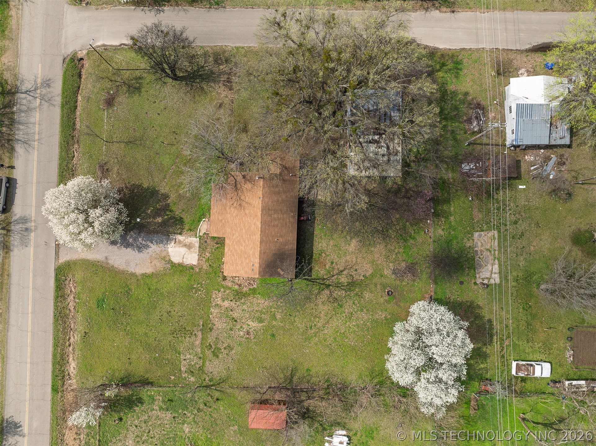 511 E 6th Street Hulbert OK 74441
