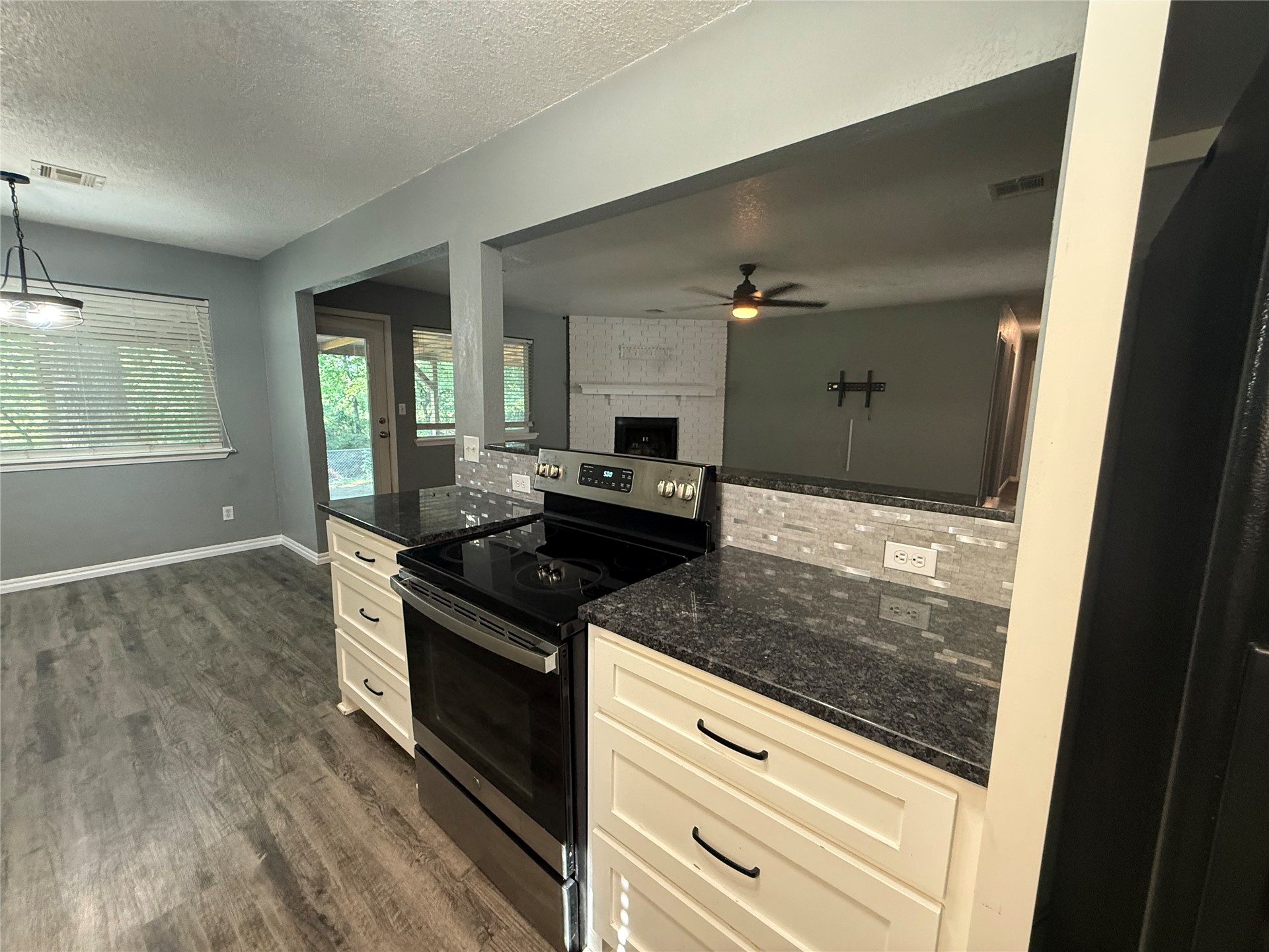 2000 Deer Run Circle Muskogee OK 74403