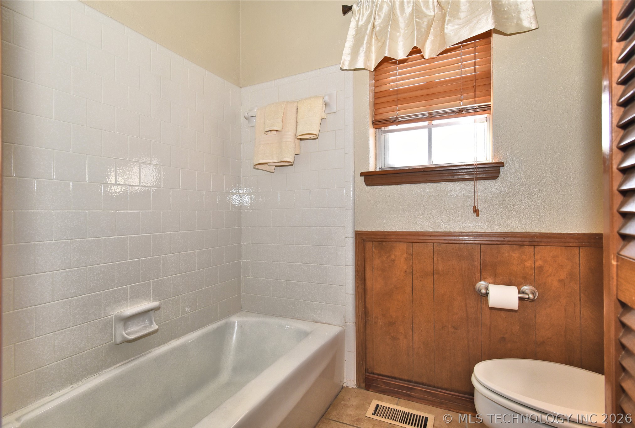 104 E 11th Street Hominy OK 74035