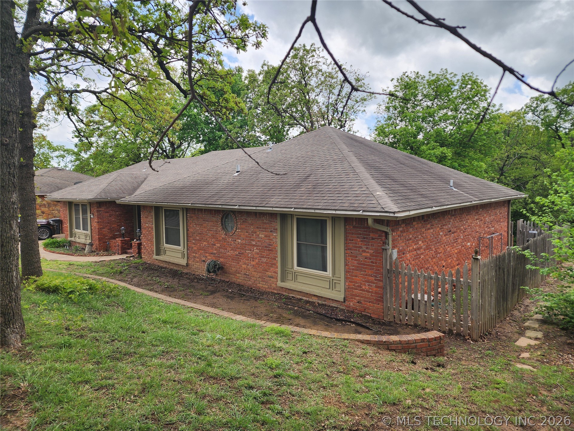 2164 N Waco Avenue Tulsa OK 74127