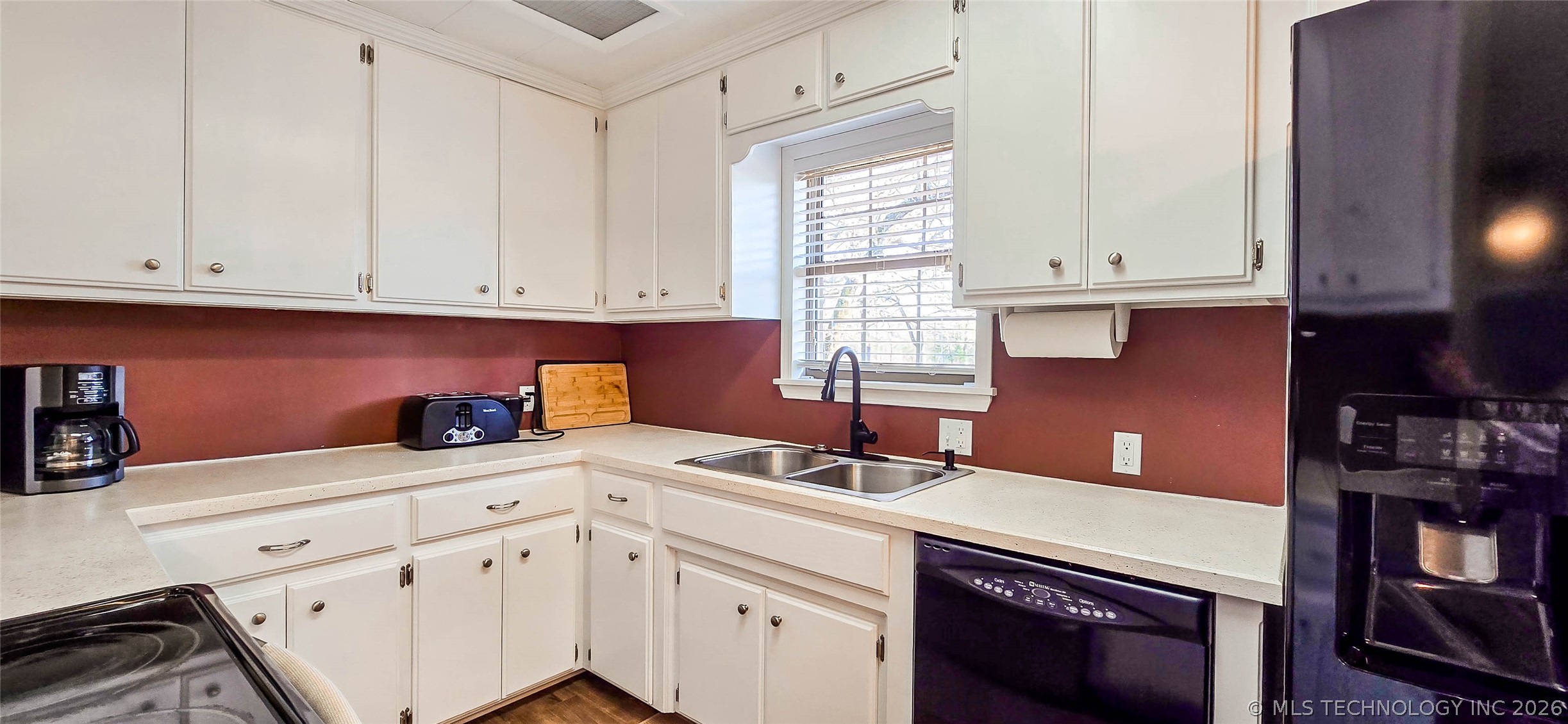 1614 Sherwood Road Eufaula OK 74432