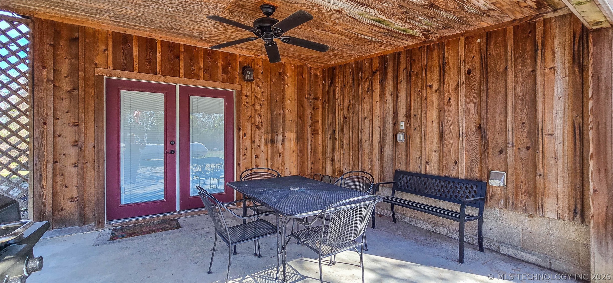 1614 Sherwood Road Eufaula OK 74432