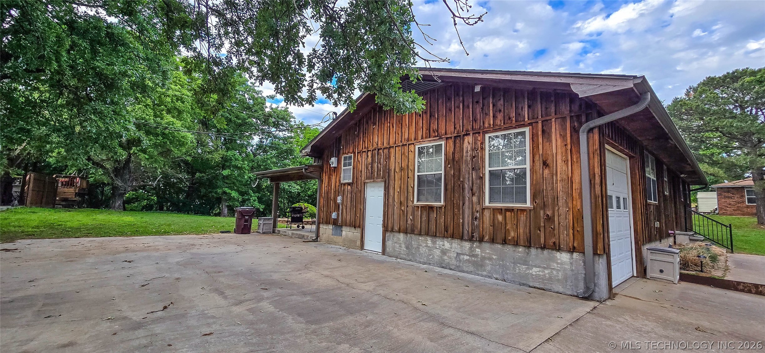 1614 Sherwood Road Eufaula OK 74432
