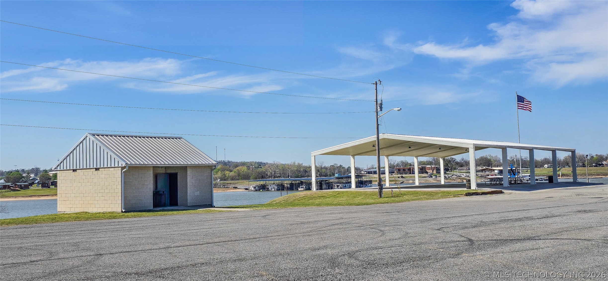 1614 Sherwood Road Eufaula OK 74432