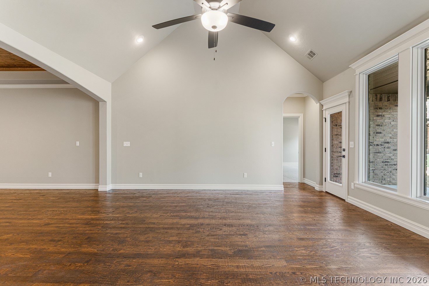 9069 E 62nd Court S Tulsa OK 74133