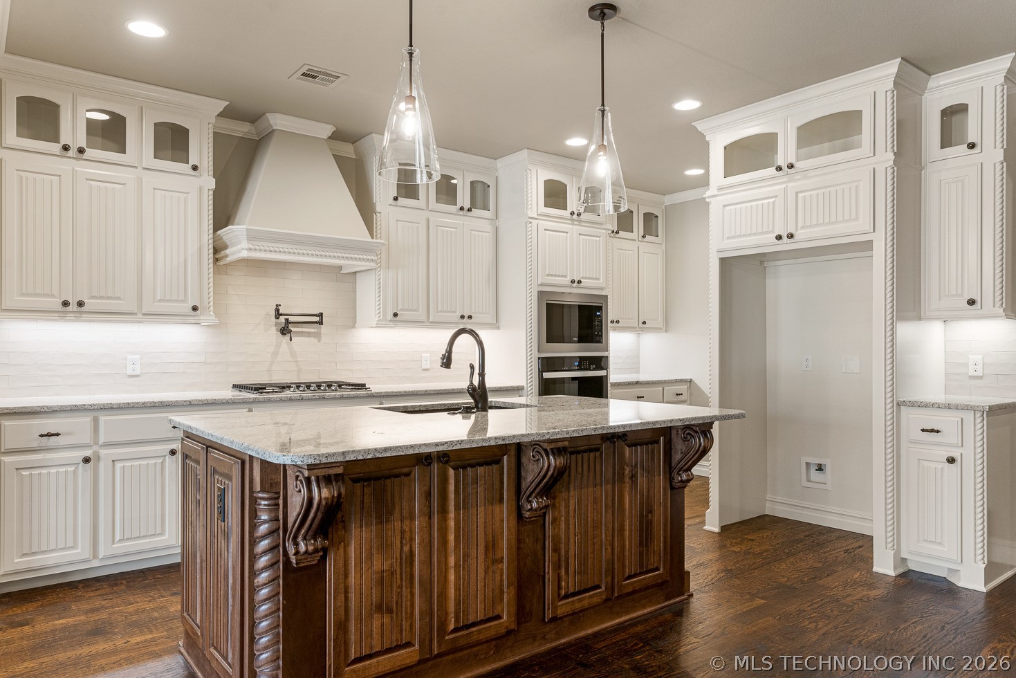 9069 E 62nd Court S Tulsa OK 74133