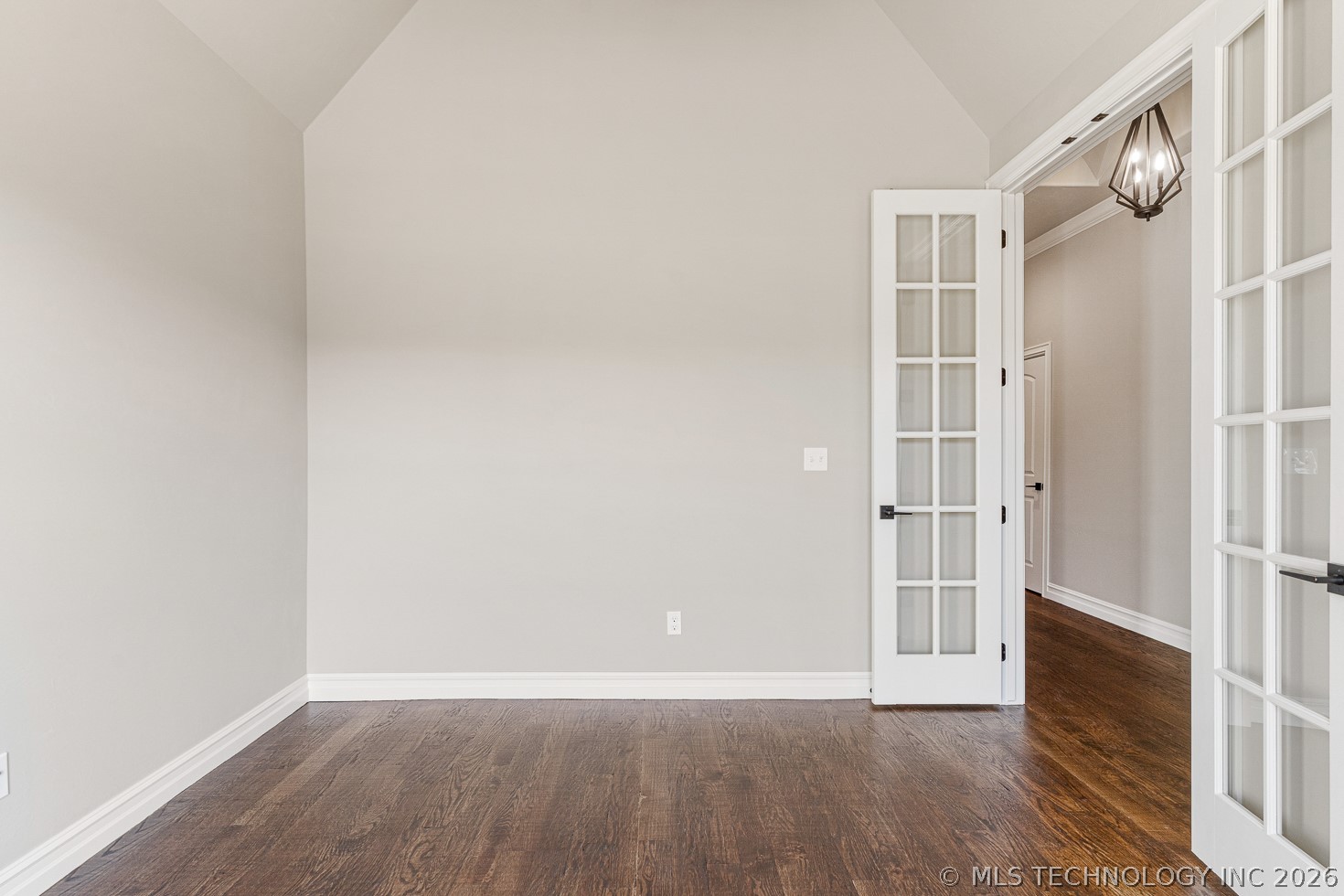 9069 E 62nd Court S Tulsa OK 74133
