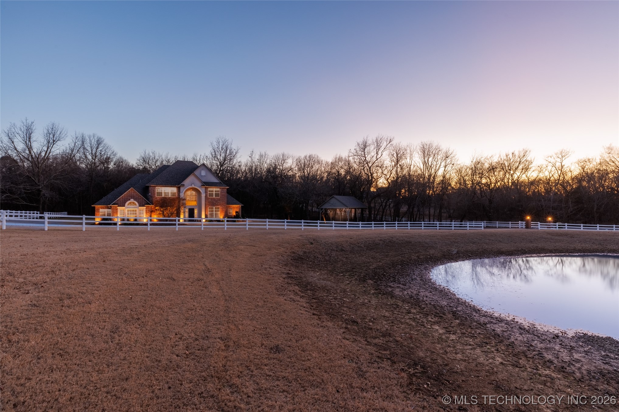 2325 W Lowry Road Claremore OK 74017