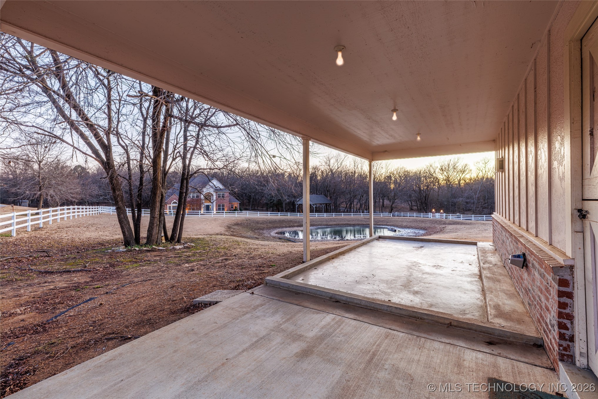 2325 W Lowry Road Claremore OK 74017