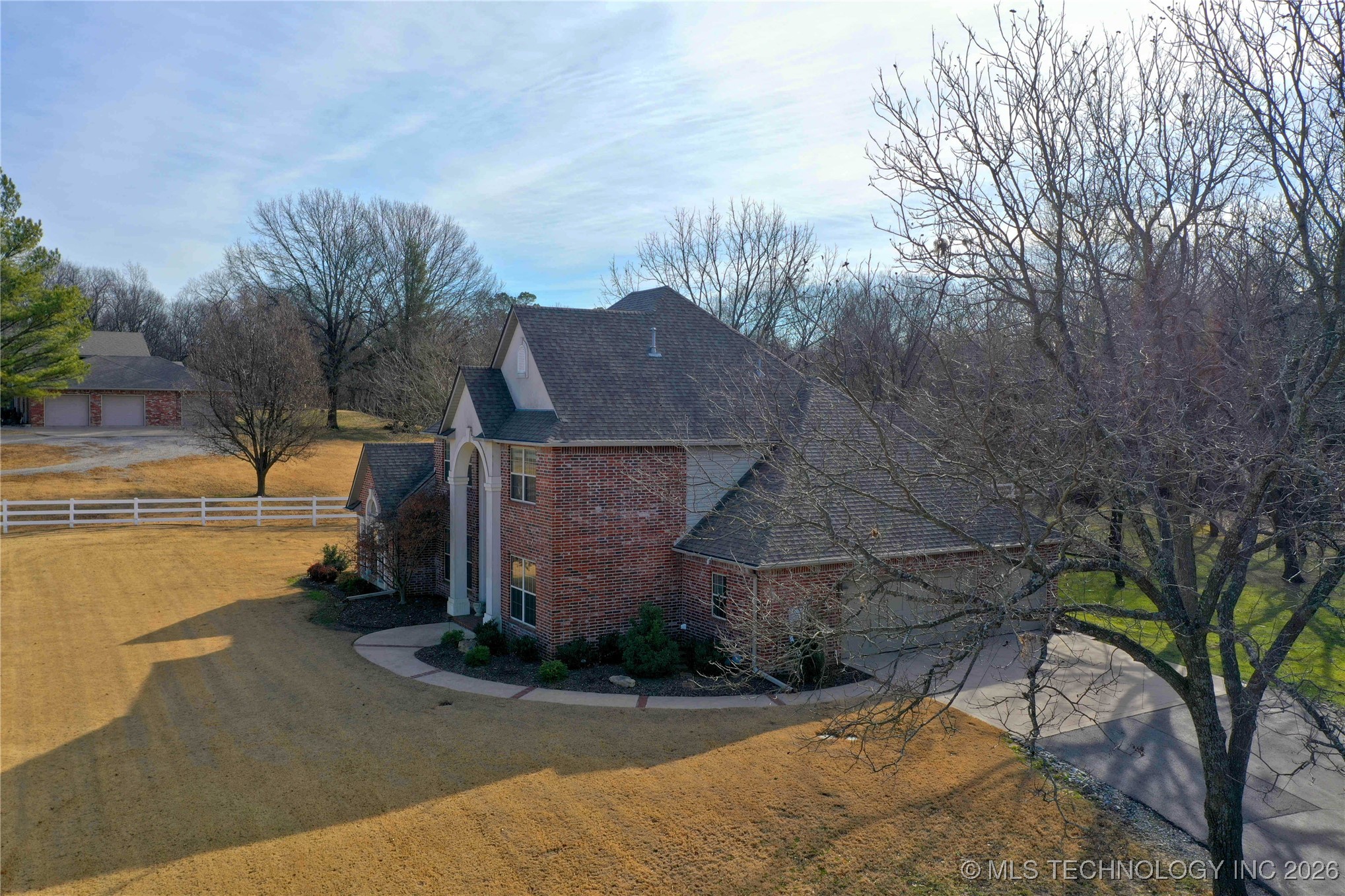 2325 W Lowry Road Claremore OK 74017