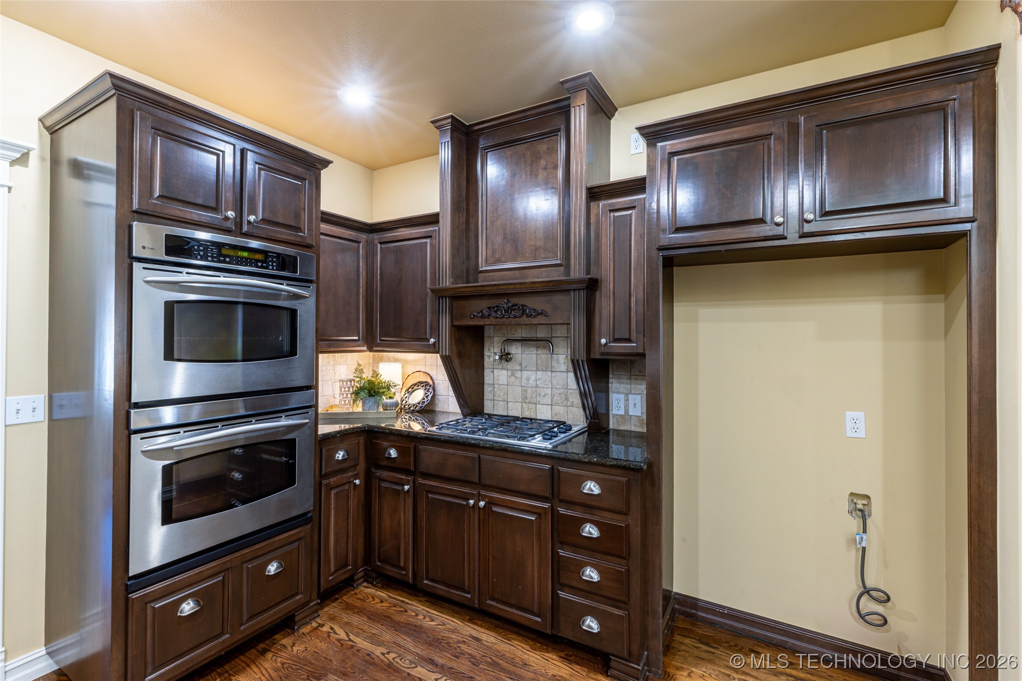 2325 W Lowry Road Claremore OK 74017
