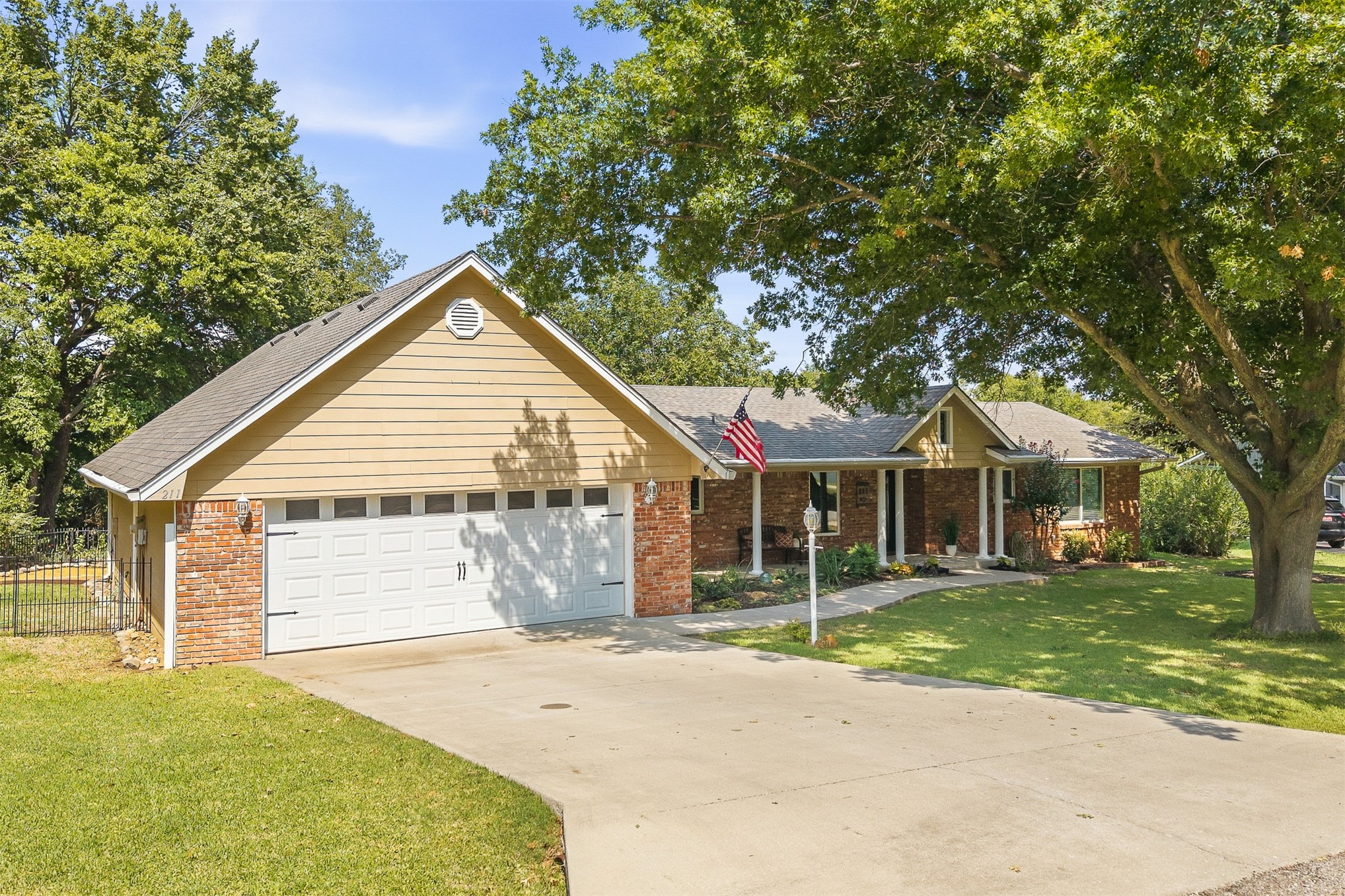 211 Meadow Road Ardmore OK 73401