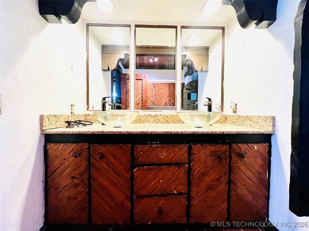 1010 S 220th West Avenue Sand Springs OK 74063