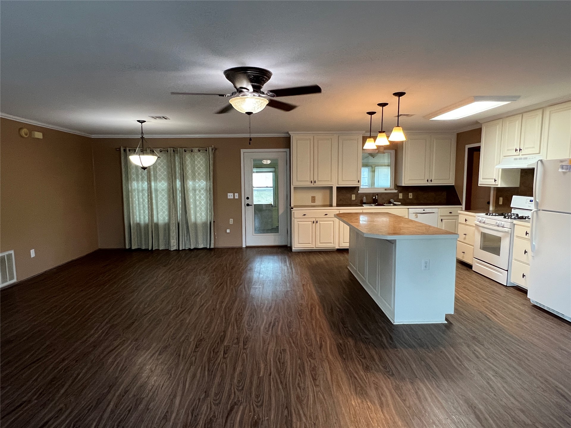 701 NW F Street Stigler OK 74462