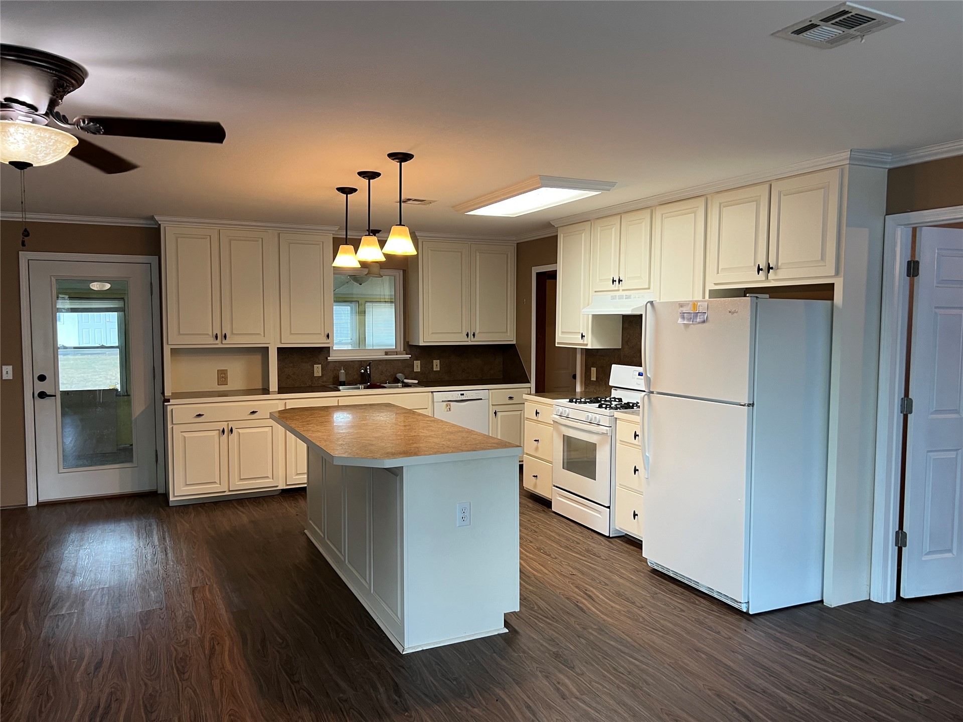 701 NW F Street Stigler OK 74462