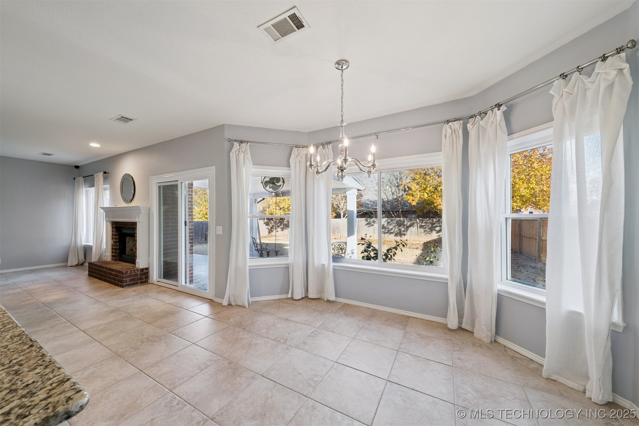 4213 S Redwood Avenue Broken Arrow OK 74011