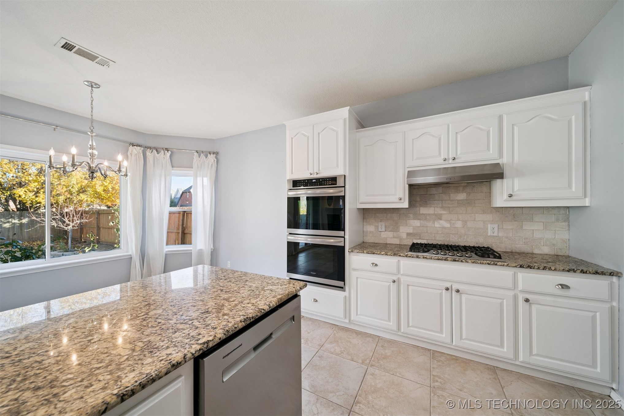 4213 S Redwood Avenue Broken Arrow OK 74011