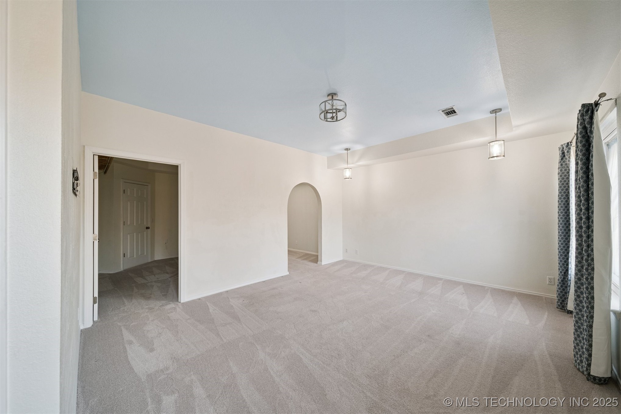 4213 S Redwood Avenue Broken Arrow OK 74011