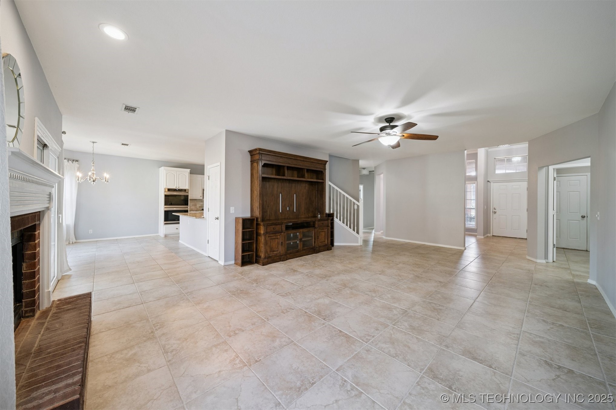 4213 S Redwood Avenue Broken Arrow OK 74011