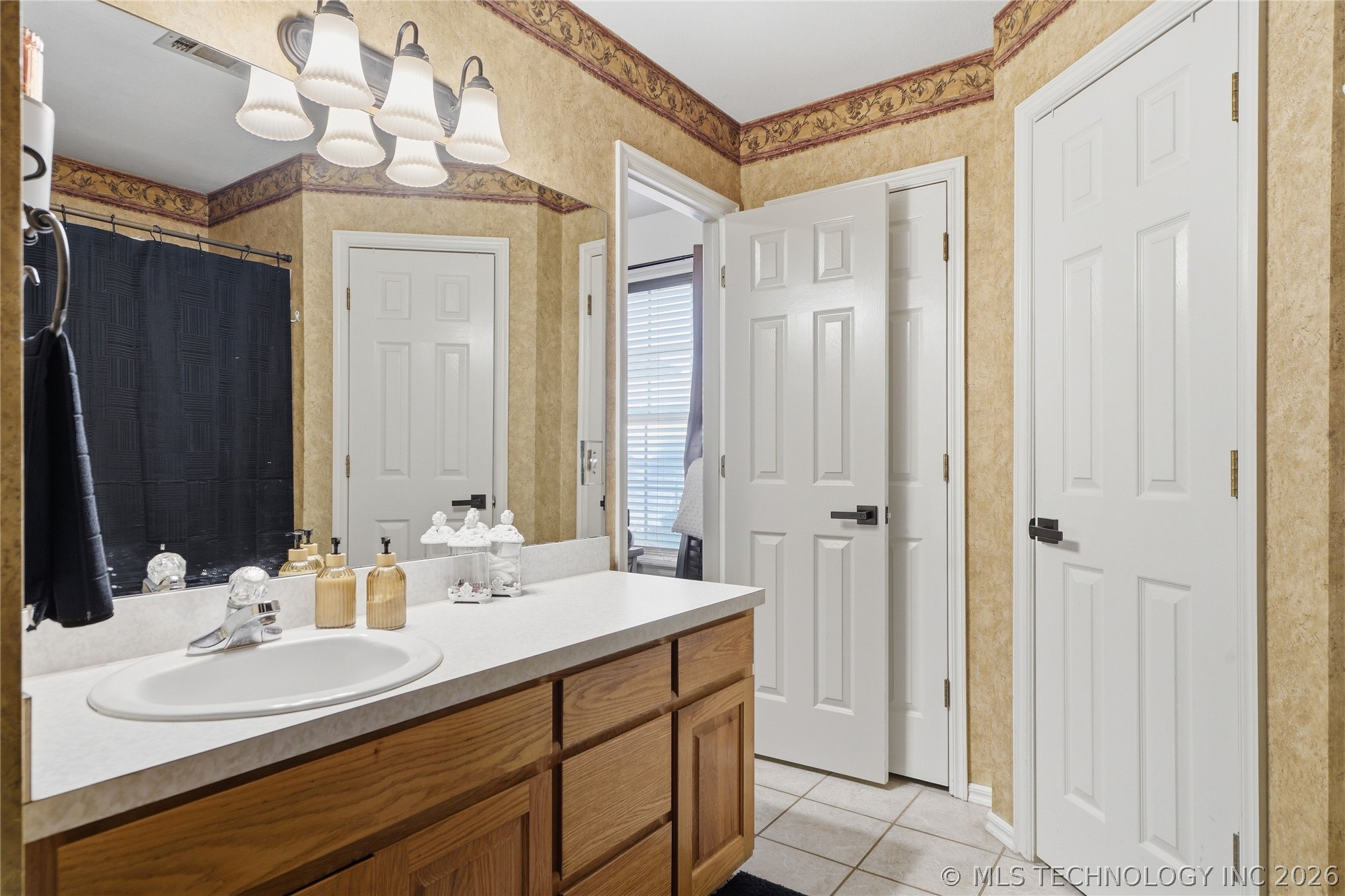 1304 S 33rd Street Broken Arrow OK 74014