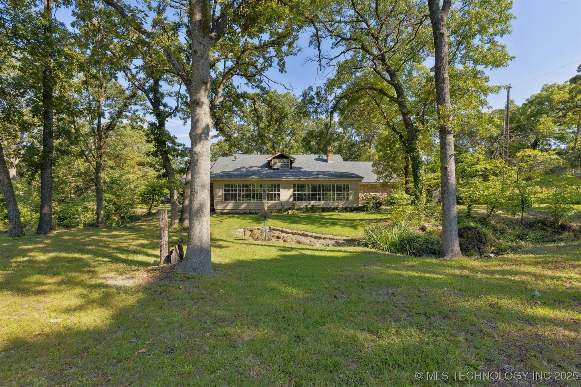 110 Acker Ada OK 74820