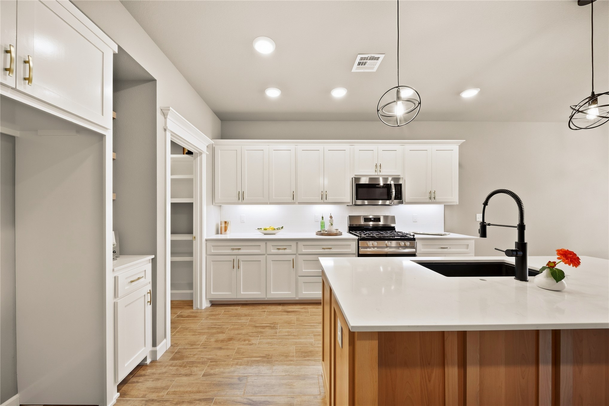 209 W Broadway Street Owasso OK 74055